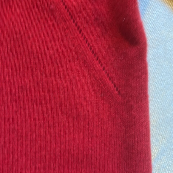 Red V-Neck 100% Cashmere Sweater with Gray Cuffs XS - Picture 5 of 8